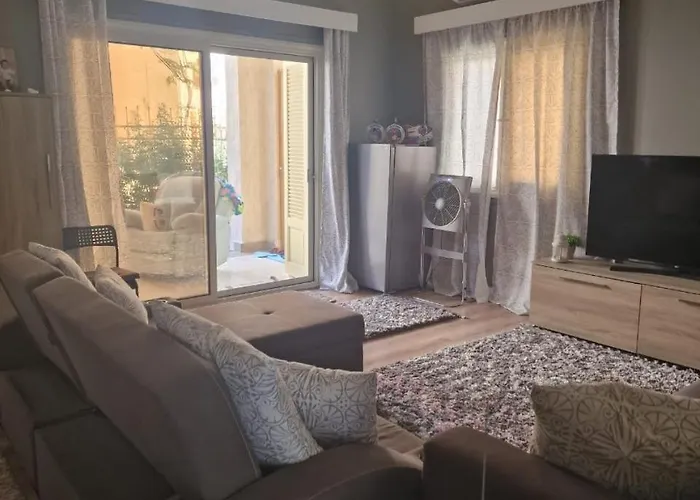 For Rent 2 Bed *